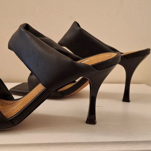 Corina mules size 40 black like new, heel height 9.5 cm