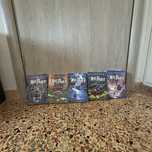 Harry Potter book collection volumes 1 to 5