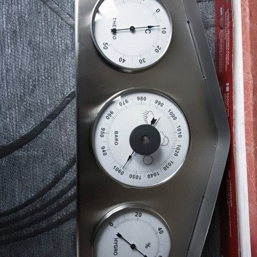 Stainless steel weather station with thermometer, barometer, hygrometer