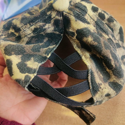 Leopard hat new size M