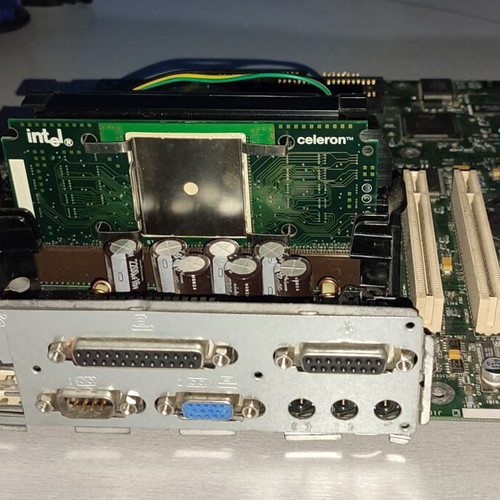 Intel MU440EX Maui+ motherboard used with Celeron 300A and 128MB RAM