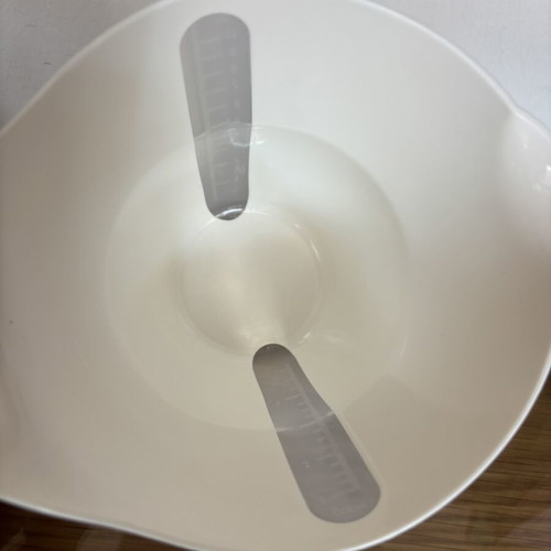 IKEA measuring jug plastic like new