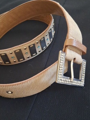 Karen Millen women's belt like new, genuine suede leather, beige, size 110