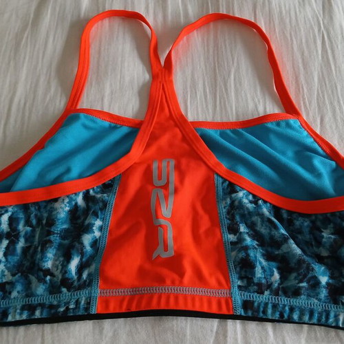 Slazenger women's swimsuit top athletic size 16 new