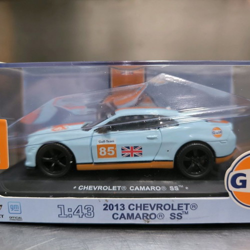 Chevrolet Camaro SS 2013 Gulf toy car new