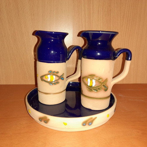 Traditional clay jugs with tray like new