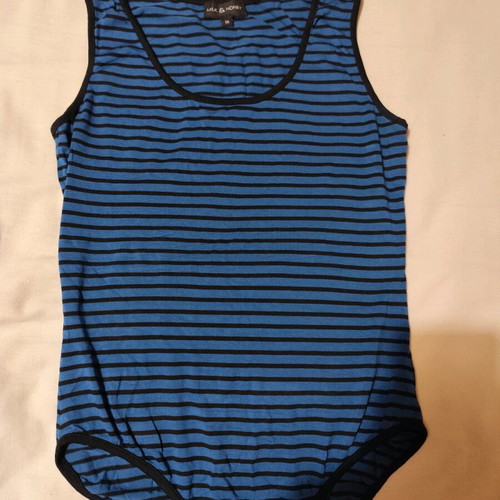 Milk&Honey bodysuit like new, size M