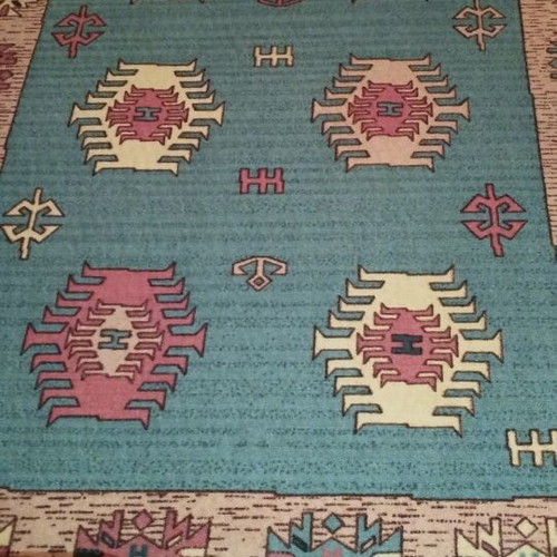 Rug 130x2.60 like new