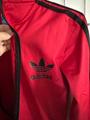 Ζακέτα Adidas κόκκινη εφηβική σαν καινούργιο