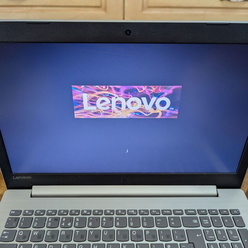 Lenovo IdeaPad 320-15IKB laptop 15.6" i5-7200U 8GB 256GB SSD NVIDIA 940MX