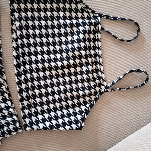Shein set blouse and skirt-shorts like new, black and white
