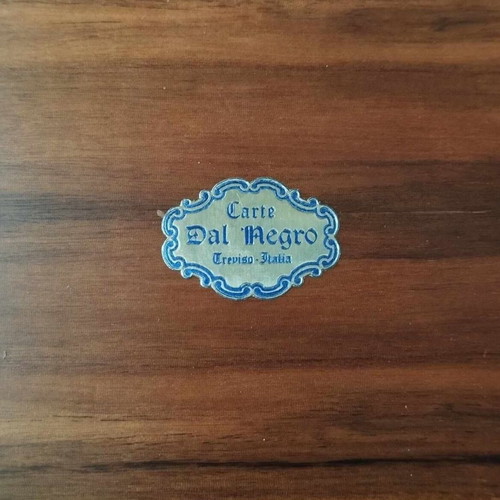 Dal Negro wooden case like new with chips and playing cards