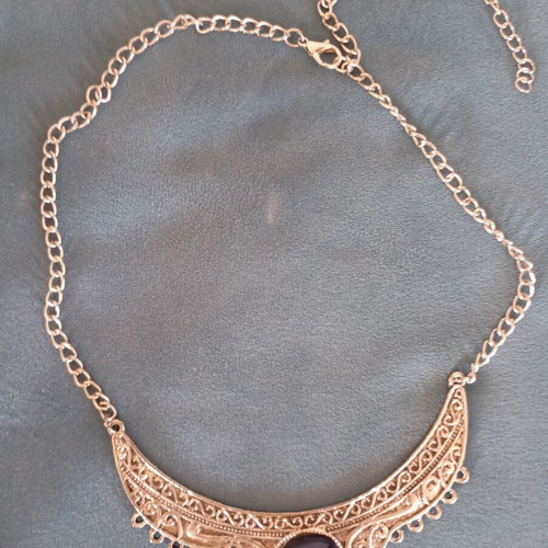 Retro steel necklace with blue stone, new
