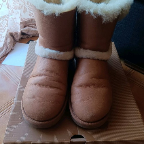 Ugg boots authentic used, size 39