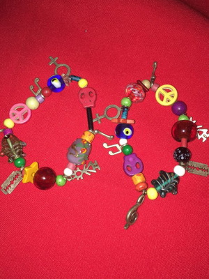 Bracelets new, set of 2 with fancy stones
