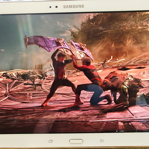 Samsung GALAXY Tab S 10.5 tablet with original case