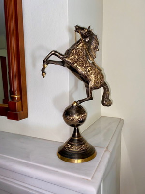 Vintage Handcrafted Brass Horse Sculpture Like New