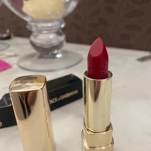 Dolce & Gabbana lipstick red no625 Scarlett new