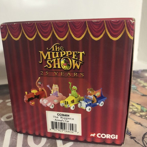 Muppets 25 Years Animal on Tractor Corgi figure like new