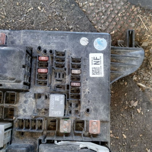 Opel Insignia fuse box used 13277322 _03