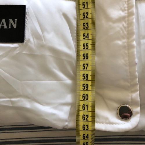 Puffer sleeveless jacket new, size Medium, white