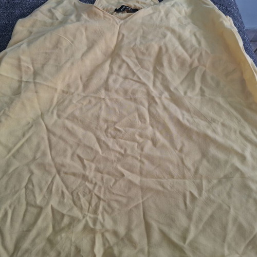 Skirt and dress small women's like new, blue and yellow