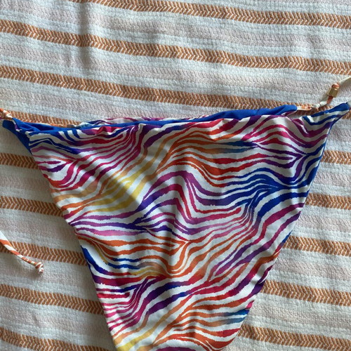 Calzedonia swimsuit medium like new, multicolor