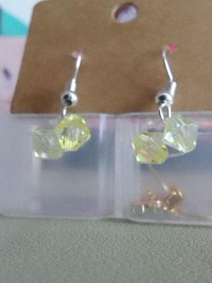 Earrings new stainless steel with yellow and light green beads