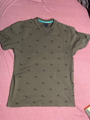 Adidas t-shirt large μεταχειρισμένο, χρώμα χακί