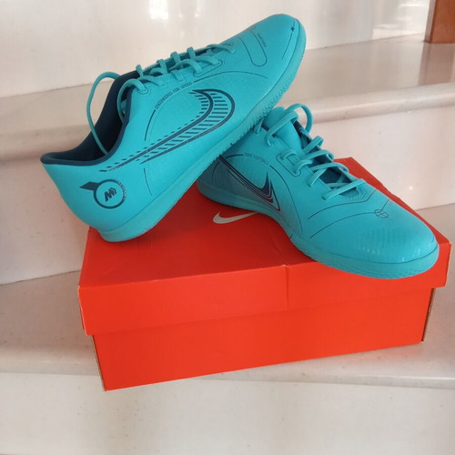 Nike ποδοσφαιρικά παπούτσια καινούργια, τιρκουάζ, νούμερο 42