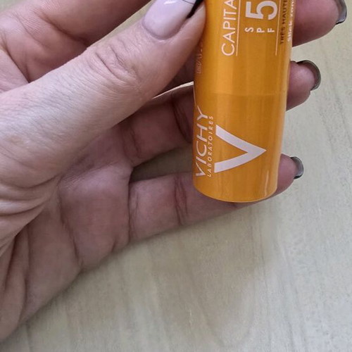 Vichy 50SPF stick new for sensitive area with broken cap