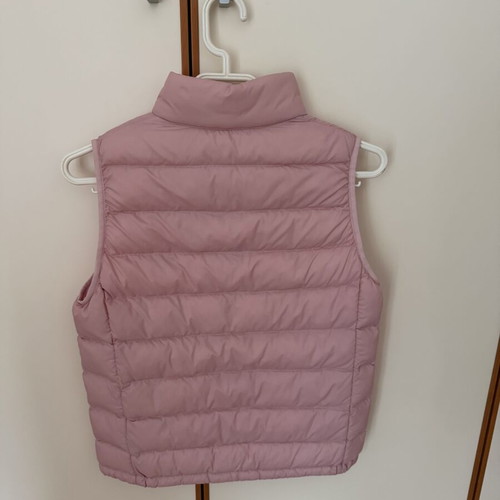 Uniqlo lightweight puffer jacket 11-12 years old new, pink, size 140 cm