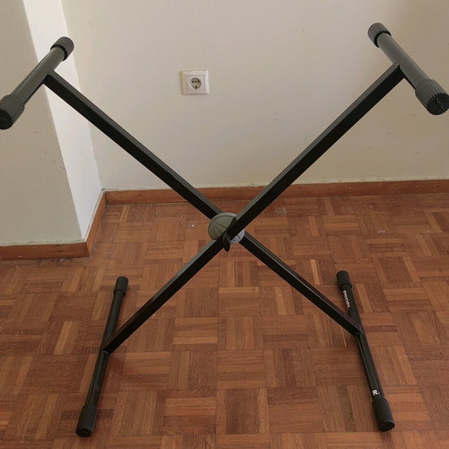 Keyboard stand Proel like new