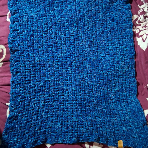 Handmade baby blanket with hypoallergenic velour yarn and soft texture