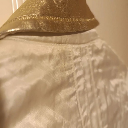 Rococo jacket white with gold details L like new