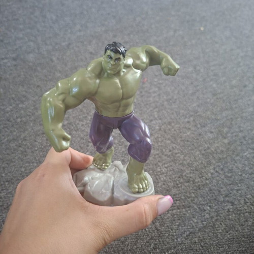 Hulk figure like new from Playmation Marvel Avengers collection