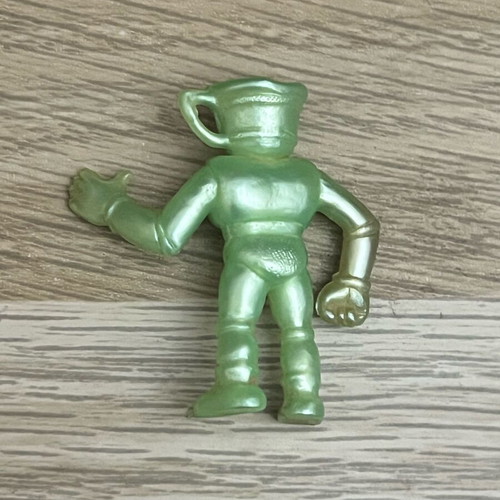 Alien figure green pearl used
