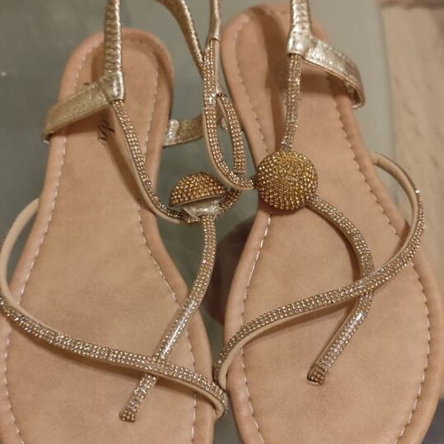 Flat sandals gold color size 39 used