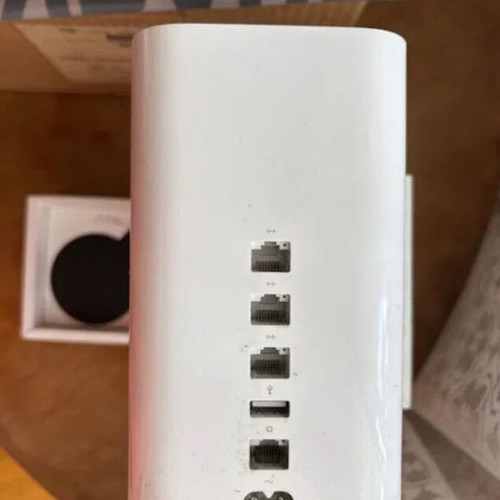 Apple AirPort Extreme Base Station WiFi router AirPlay device