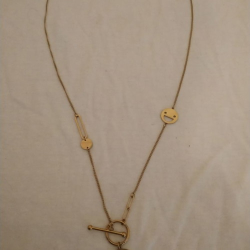 Long necklace pendant