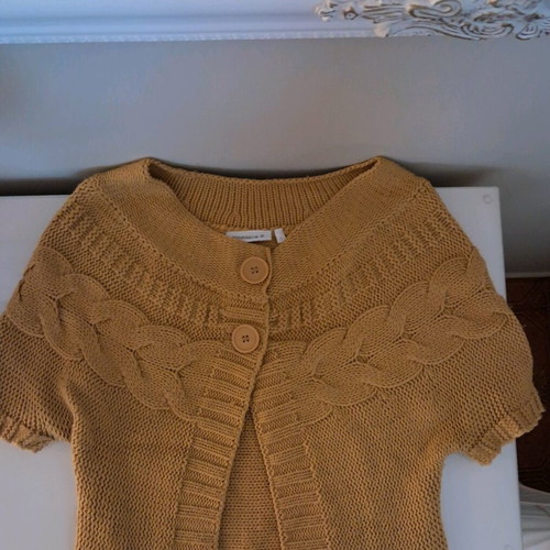 Short sleeve cardigan like new, croc color, size S