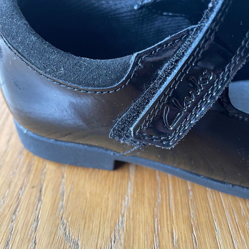 Clark’s children’s shoes 28.5 patent leather like new