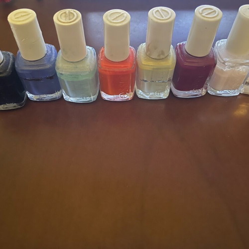 Nail polish used, pack of 7 Essie and 1 Peggy Sage