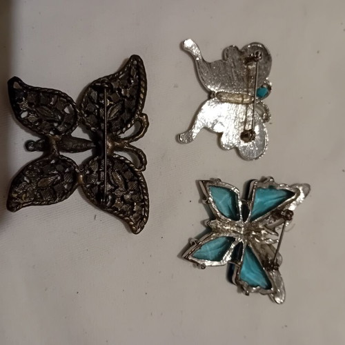 Butterfly pins pack of three used