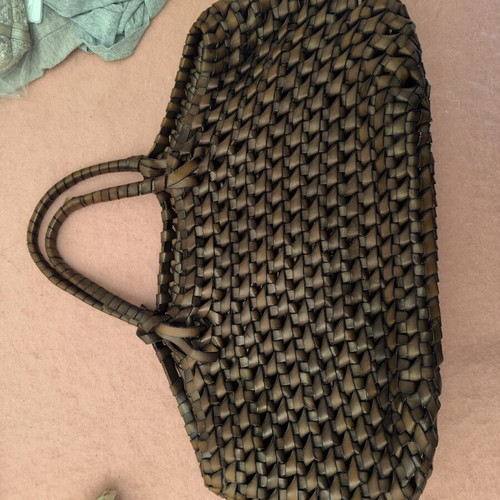 Leather Gucci shoulder bag in good condition