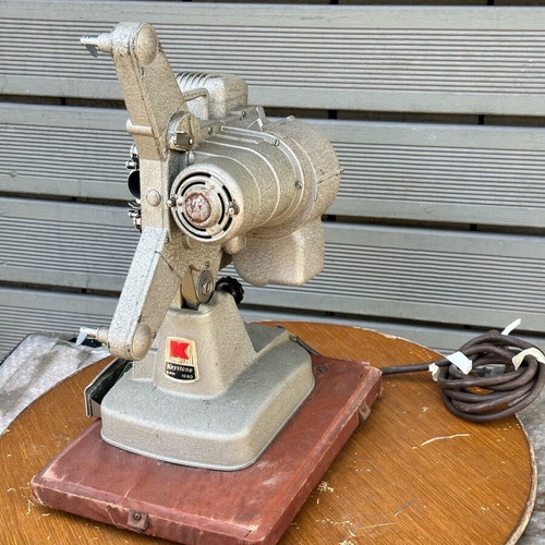 American Keystone 8mm 109D film projector used