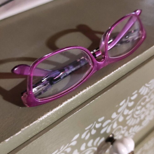 Presbyopia glasses like new with flexible hinges multicolor