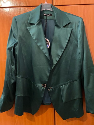 Open satin fitted jacket new green size M