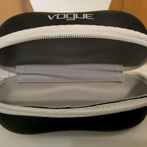 Vogue women's sunglasses like new with case