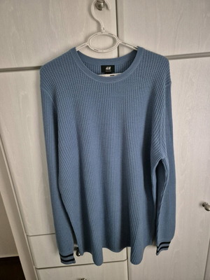 H&M Wool Blend Sweater Size L Like New, Blue